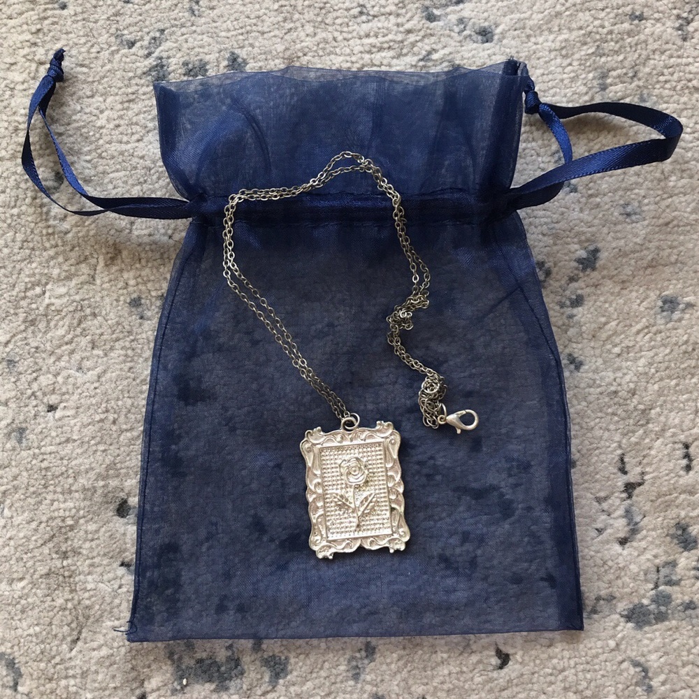 Adorable Silver Rose Pendant